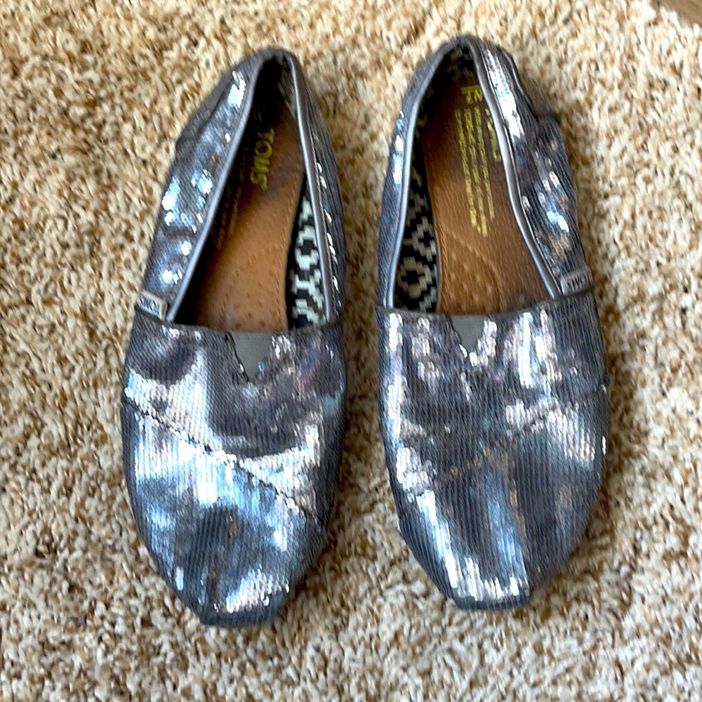 sequin Toms shoes woman size W7